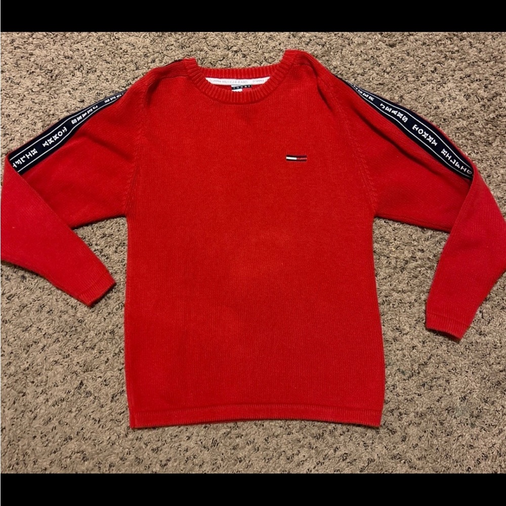 90’s Vintage Tommy Hilfiger Tape Logo Shoulder Spell Out Red Knit Sweater